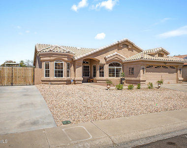 16220 N 62nd Lane - Photo Thumbnail 1