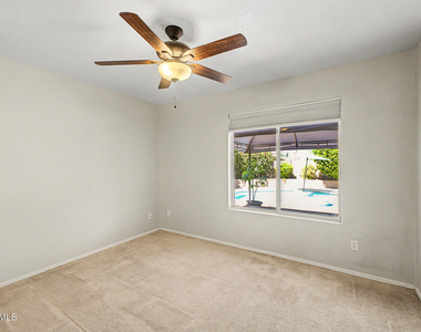 16220 N 62nd Lane - Photo Thumbnail 19