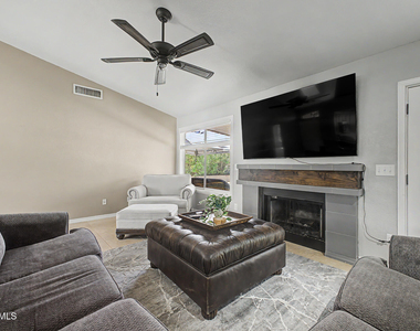 16220 N 62nd Lane - Photo Thumbnail 36