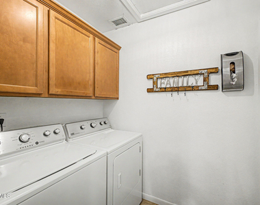 16220 N 62nd Lane - Photo Thumbnail 23