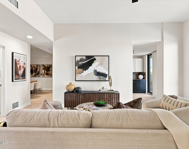 2302 N Central Avenue - Photo Thumbnail 2
