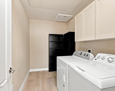 2302 N Central Avenue - Photo Thumbnail 30
