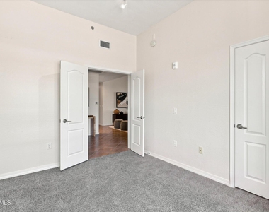 2302 N Central Avenue - Photo Thumbnail 27
