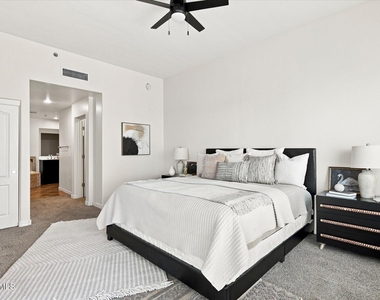 2302 N Central Avenue - Photo Thumbnail 17