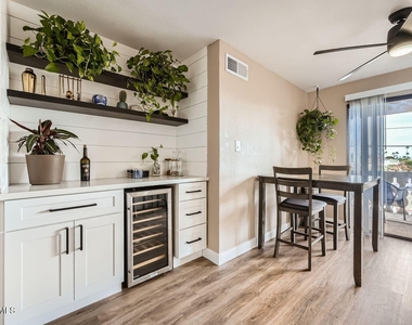 4950 N Miller Road - Photo Thumbnail 4