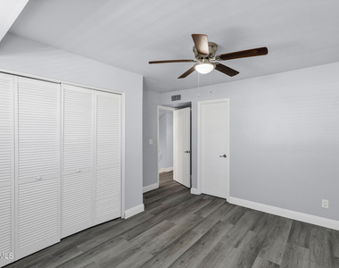 14 E Hermosa Drive - Photo Thumbnail 16