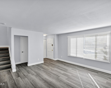 14 E Hermosa Drive - Photo Thumbnail 2
