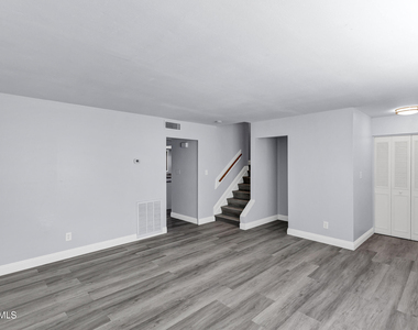 14 E Hermosa Drive - Photo Thumbnail 3
