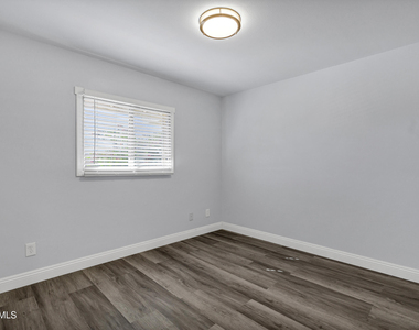 14 E Hermosa Drive - Photo Thumbnail 18