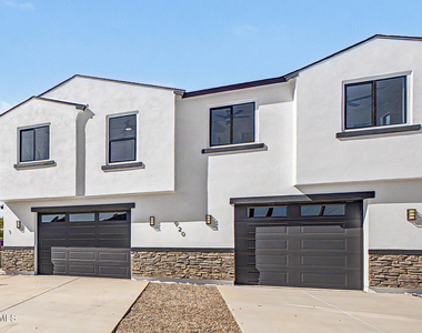 920 E Pasadena Avenue - Photo Thumbnail 5