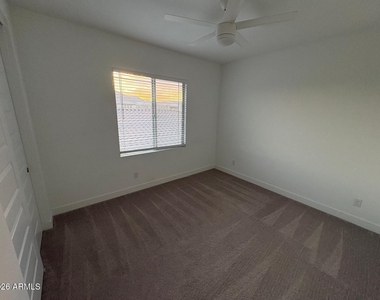 7710 W Crabapple Drive - Photo Thumbnail 19