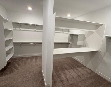 7710 W Crabapple Drive - Photo Thumbnail 28