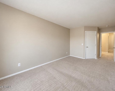 10520 W Magnolia Street - Photo Thumbnail 21