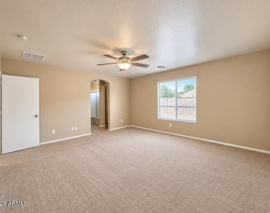 10520 W Magnolia Street - Photo Thumbnail 17