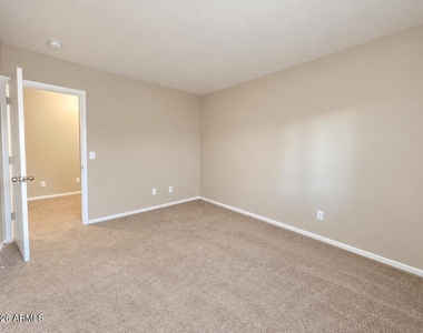 10520 W Magnolia Street - Photo Thumbnail 19