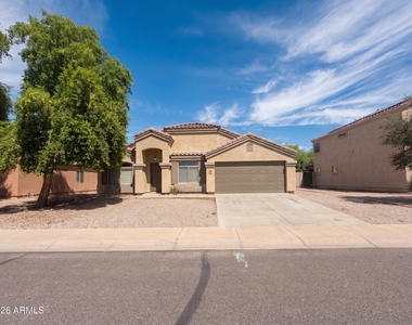 10520 W Magnolia Street - Photo Thumbnail 1
