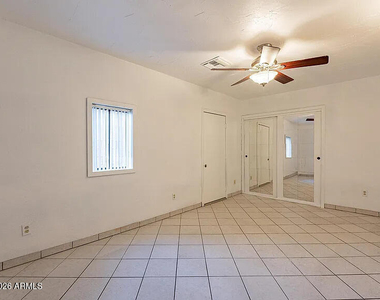 17410 N 16th Avenue - Photo Thumbnail 9