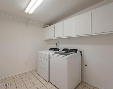 17410 N 16th Avenue - Photo Thumbnail 15