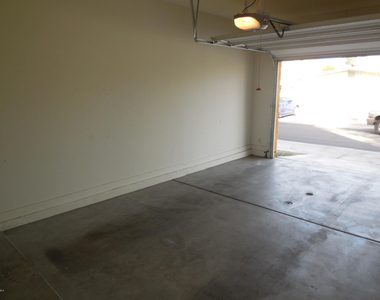 1131 E Cedar Street - Photo Thumbnail 31