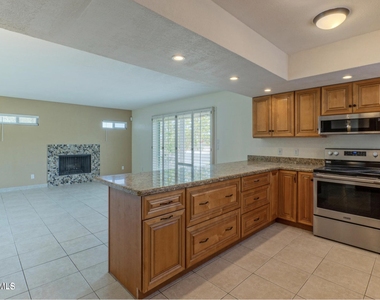 6123 E Harvard Street - Photo Thumbnail 11