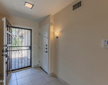 6123 E Harvard Street - Photo Thumbnail 8