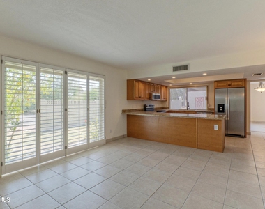6123 E Harvard Street - Photo Thumbnail 13