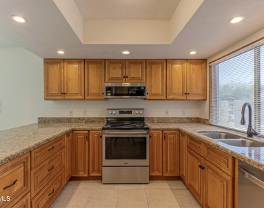 6123 E Harvard Street - Photo Thumbnail 14