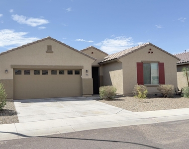 7011 W Townley Avenue - Photo Thumbnail 2