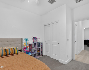 4949 E Velasco Street - Photo Thumbnail 24