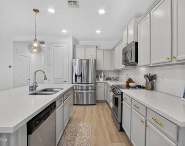 4949 E Velasco Street - Photo Thumbnail 2