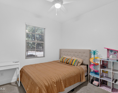 4949 E Velasco Street - Photo Thumbnail 23