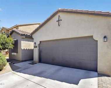 4949 E Velasco Street - Photo Thumbnail 33