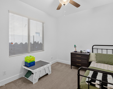 4949 E Velasco Street - Photo Thumbnail 19