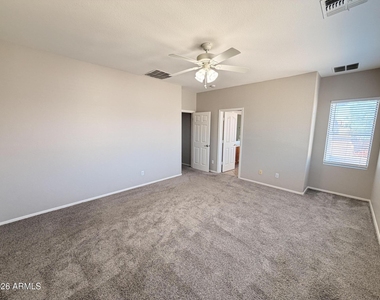 9108 W Hubbell Street - Photo Thumbnail 18