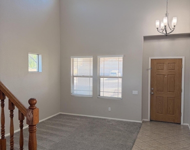 9108 W Hubbell Street - Photo Thumbnail 3