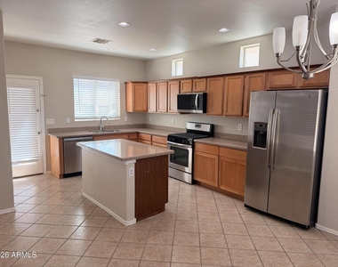 9108 W Hubbell Street - Photo Thumbnail 14