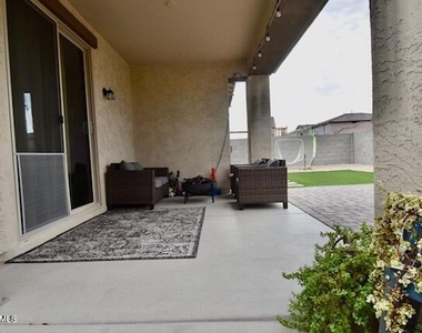 17161 W Sherman Street - Photo Thumbnail 29