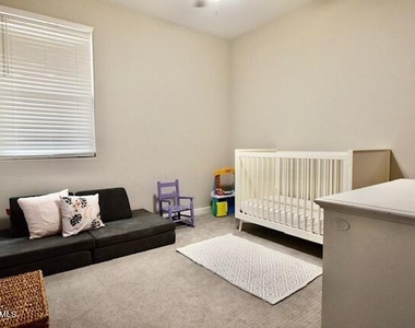 17161 W Sherman Street - Photo Thumbnail 21