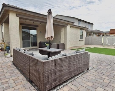 17161 W Sherman Street - Photo Thumbnail 25