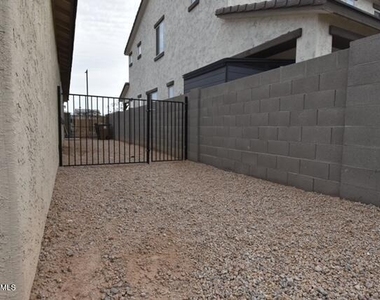 17161 W Sherman Street - Photo Thumbnail 30