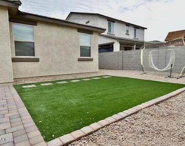 17161 W Sherman Street - Photo Thumbnail 28