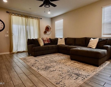 17161 W Sherman Street - Photo Thumbnail 3