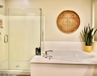 17161 W Sherman Street - Photo Thumbnail 17