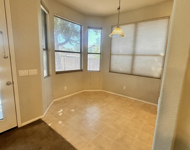 3951 E San Pedro Avenue - Photo Thumbnail 4