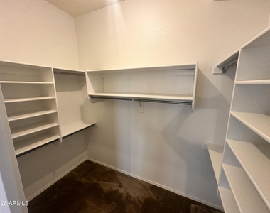 3951 E San Pedro Avenue - Photo Thumbnail 11