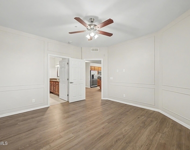 10136 E Southern Avenue - Photo Thumbnail 12