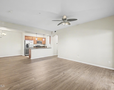 10136 E Southern Avenue - Photo Thumbnail 5
