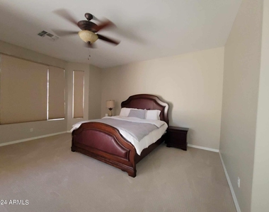 2461 W Marlin Drive - Photo Thumbnail 3