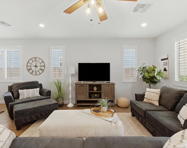 17184 W Rocklin Street - Photo Thumbnail 13