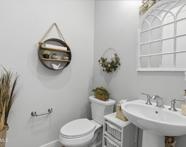 17184 W Rocklin Street - Photo Thumbnail 23